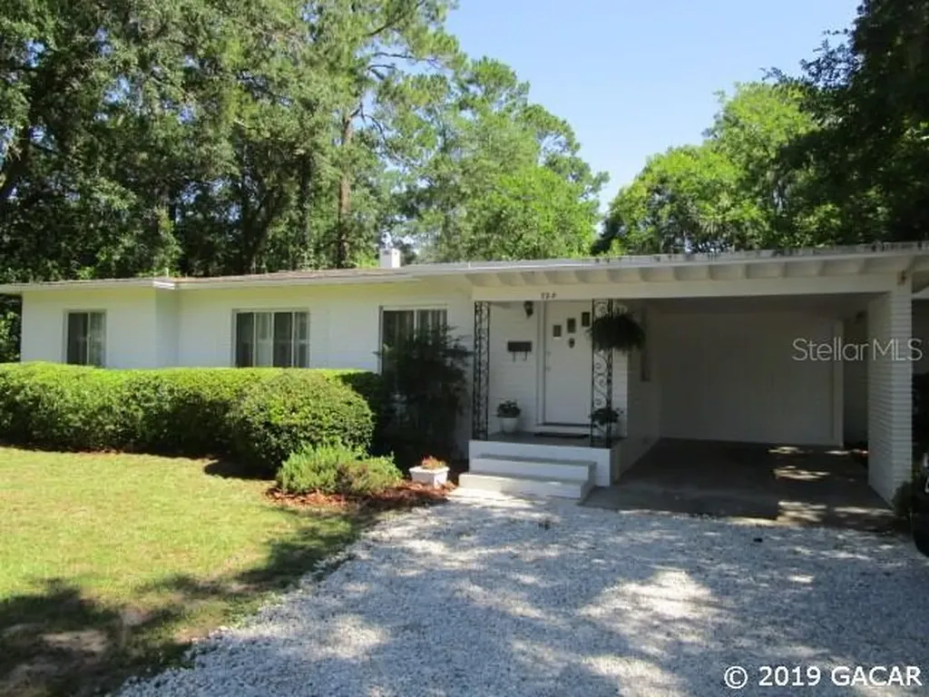 728 NE 12th Avenue Gainesville FL 32601