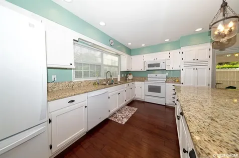 4908 NW 16th Place Gainesville FL 32605