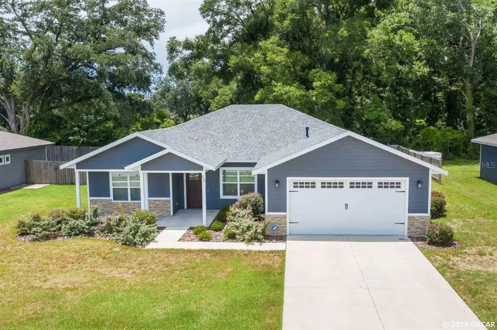 932 NW 233rd Drive Newberry FL 32669