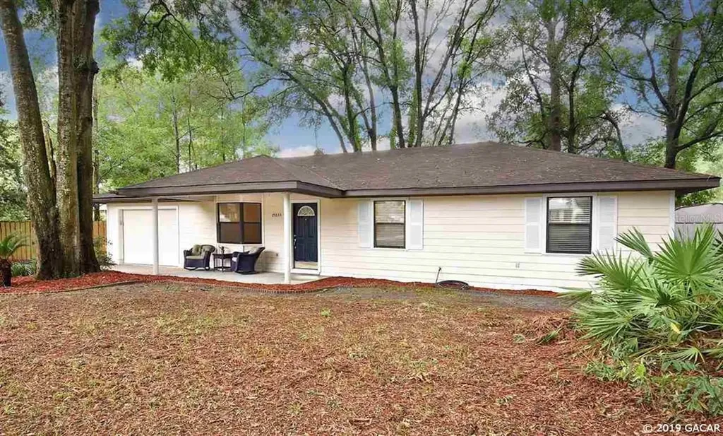 25633 SW 19th Avenue Newberry FL 32669