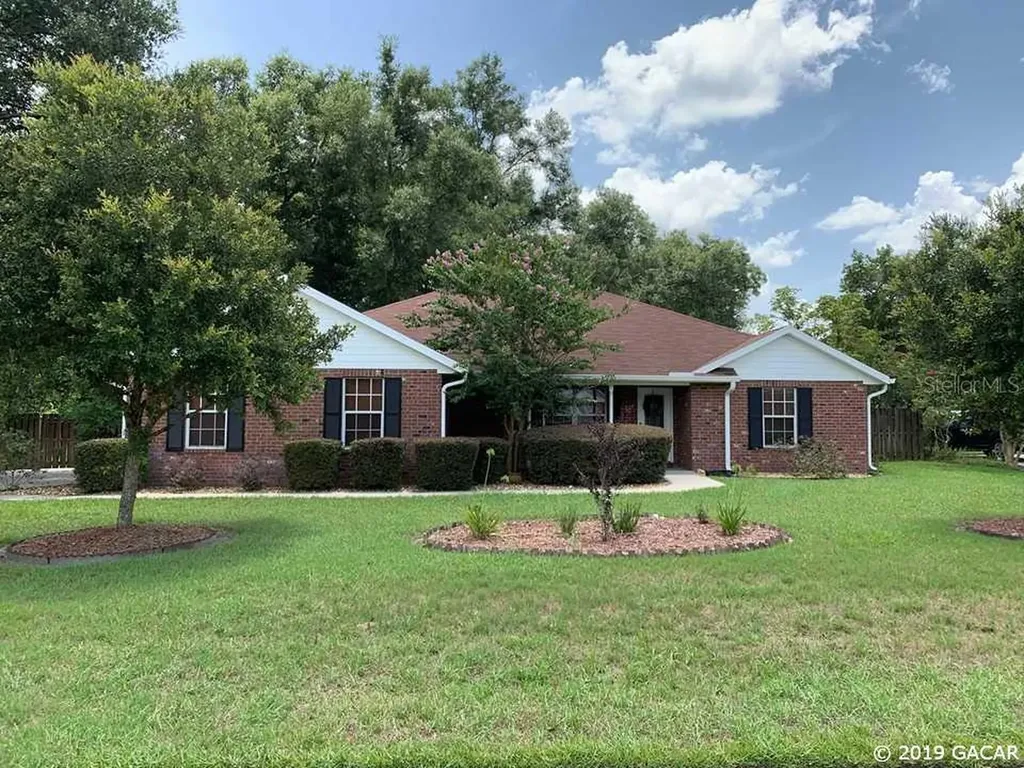 25501 SW 22nd Place Newberry FL 32669