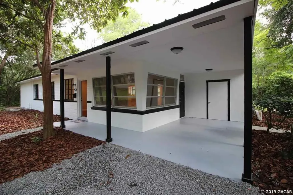 1526 NE 7th Street Gainesville FL 32601