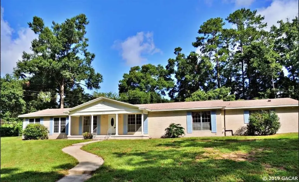 2910 NW 13th Court Gainesville FL 32605