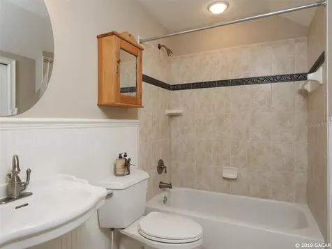 5049 NW 58th Street Gainesville FL 32653