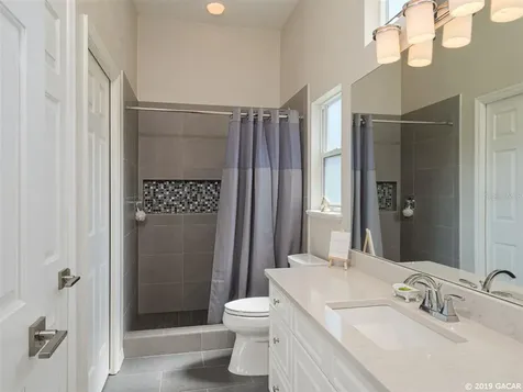14322 NW 60th Avenue Alachua FL 32615