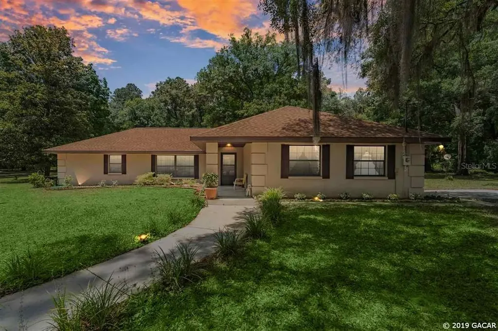 21214 NW County Road 236 High Springs FL 32643