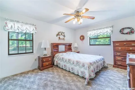 21214 NW County Road 236 High Springs FL 32643