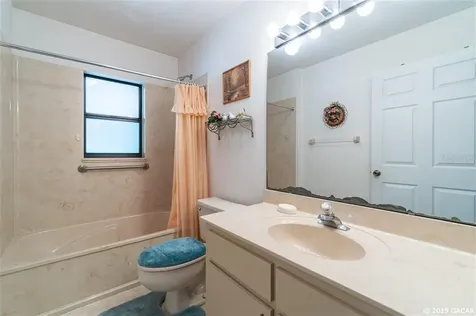 21214 NW County Road 236 High Springs FL 32643