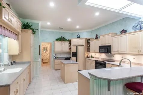 10405 SW 48th Place Gainesville FL 32608