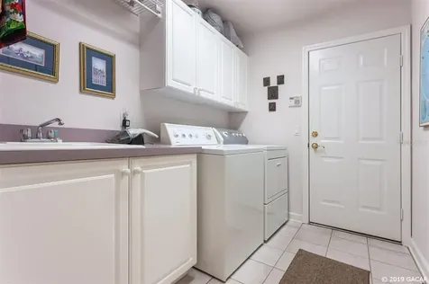 10405 SW 48th Place Gainesville FL 32608