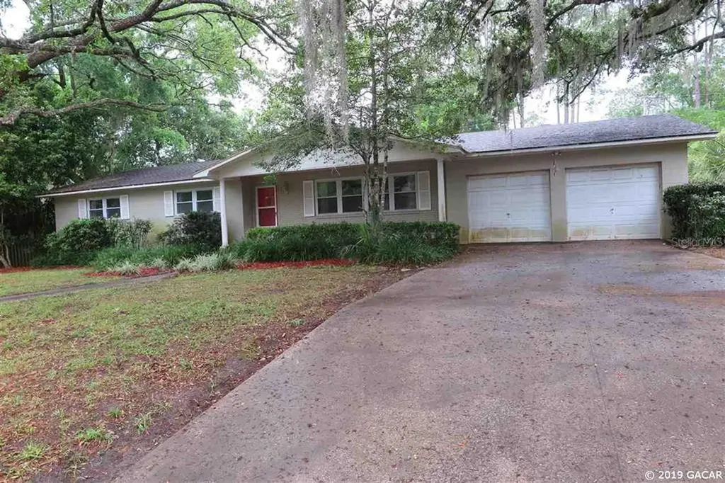 1820 NW 46th Street Gainesville FL 32605
