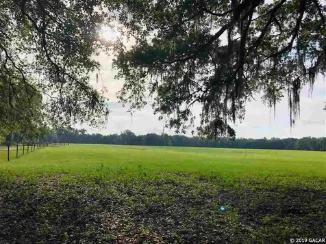 16615 NW Us Highway 441 Alachua FL 32615