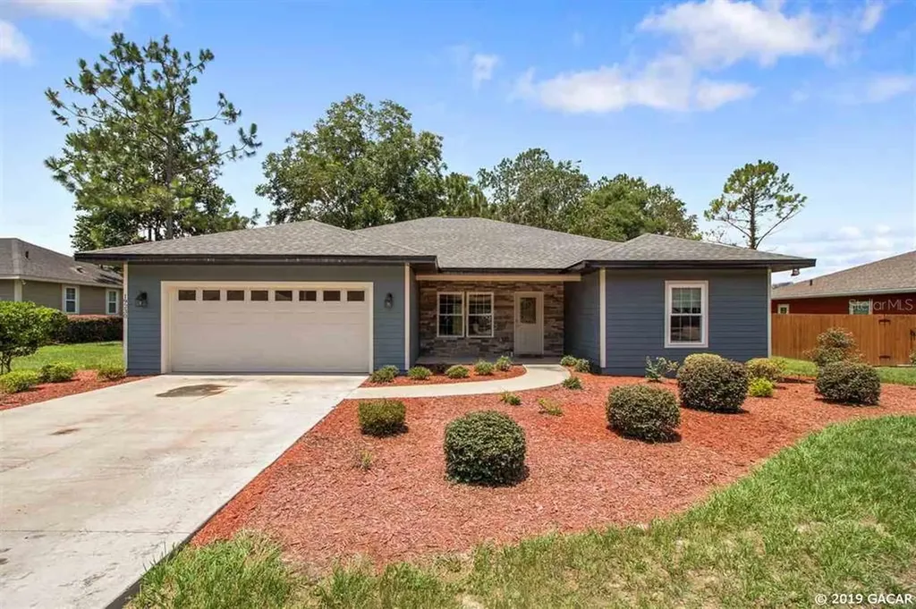 19230 NW 228th Street High Springs FL 32643