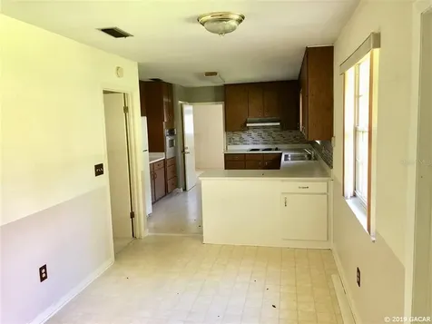 3122 NW 27th Street Gainesville FL 32605