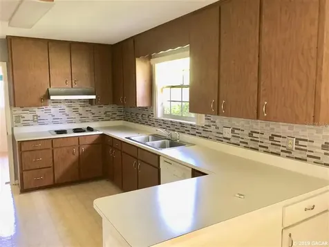 3122 NW 27th Street Gainesville FL 32605