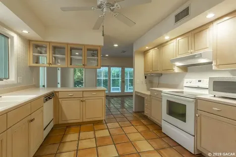 6405 NW 16th Place Gainesville FL 32605