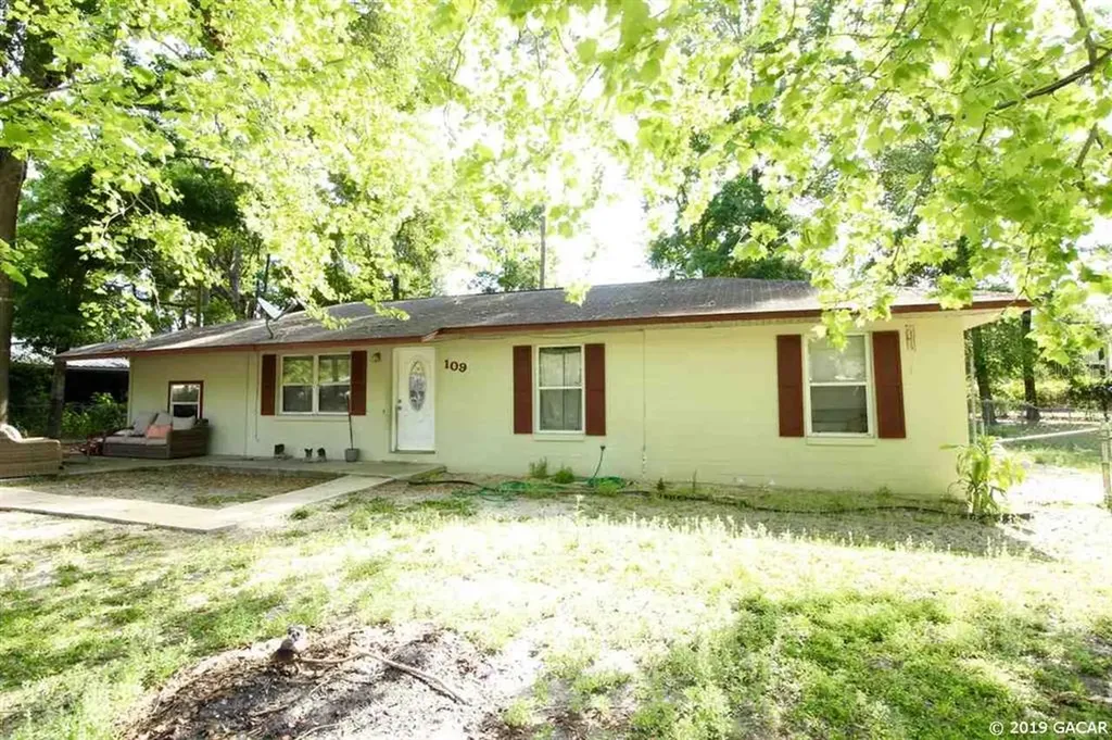 109 NW 6th Street Chiefland FL 32626
