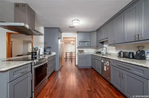 405 SE 8th Street Gainesville FL 32601