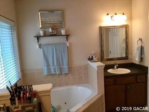 7594 SW 84th Drive Gainesville FL 32608
