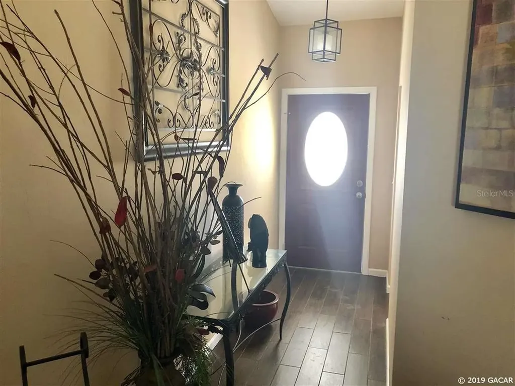 25530 SW 20th Avenue Newberry FL 32669