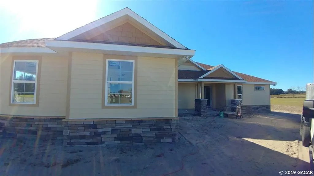 17443 NW 256th Street High Springs FL 32643
