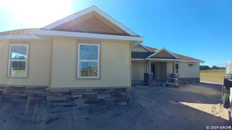 17443 NW 256th Street High Springs FL 32643