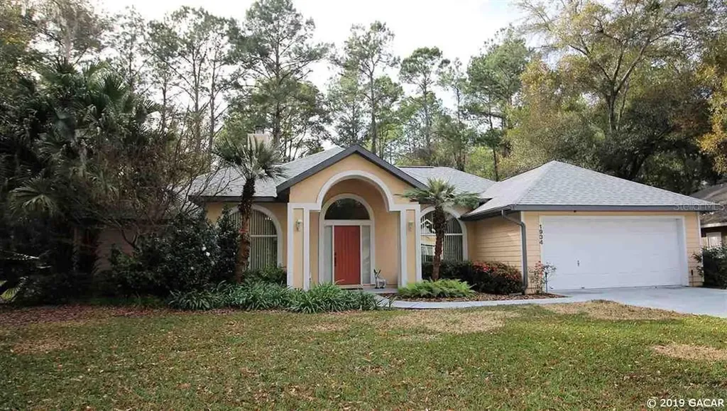 1934 NW 89th Drive Gainesville FL 32606