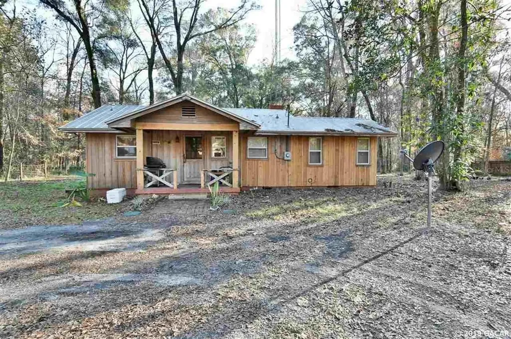 582 SE Happy Valley Glen High Springs FL 32643