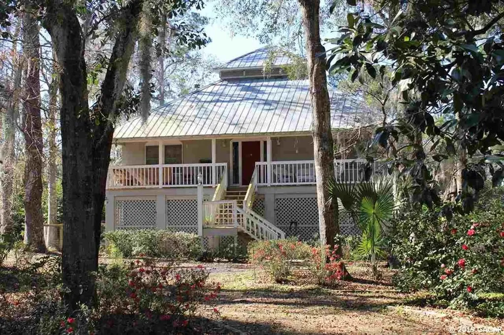 588 SE 4th Avenue Melrose FL 32666