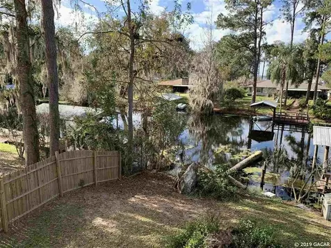 588 SE 4th Avenue Melrose FL 32666