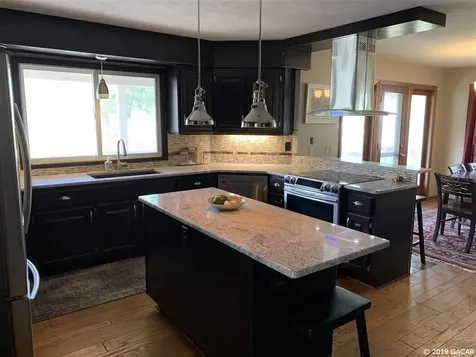 588 SE 4th Avenue Melrose FL 32666