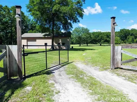 11204 SW State Road 45 Archer FL 32618