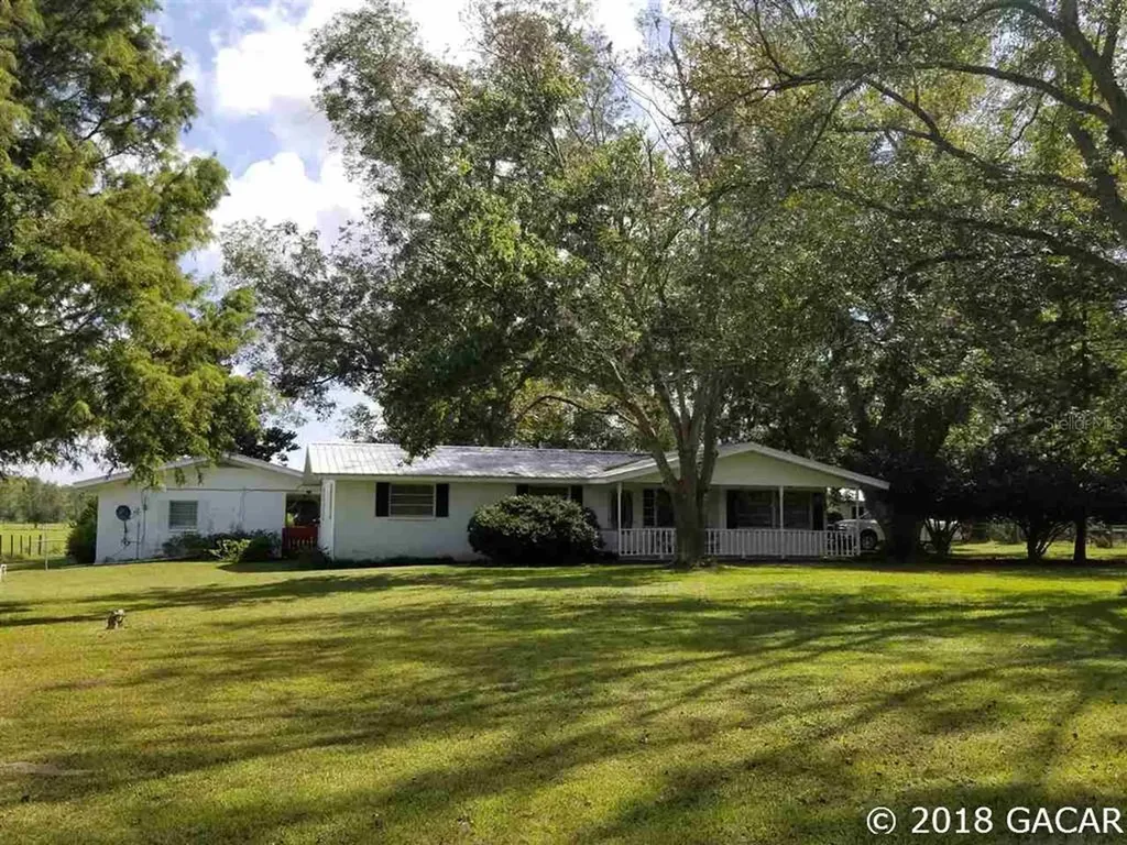6423 NW State Road 45 High Springs FL 32643