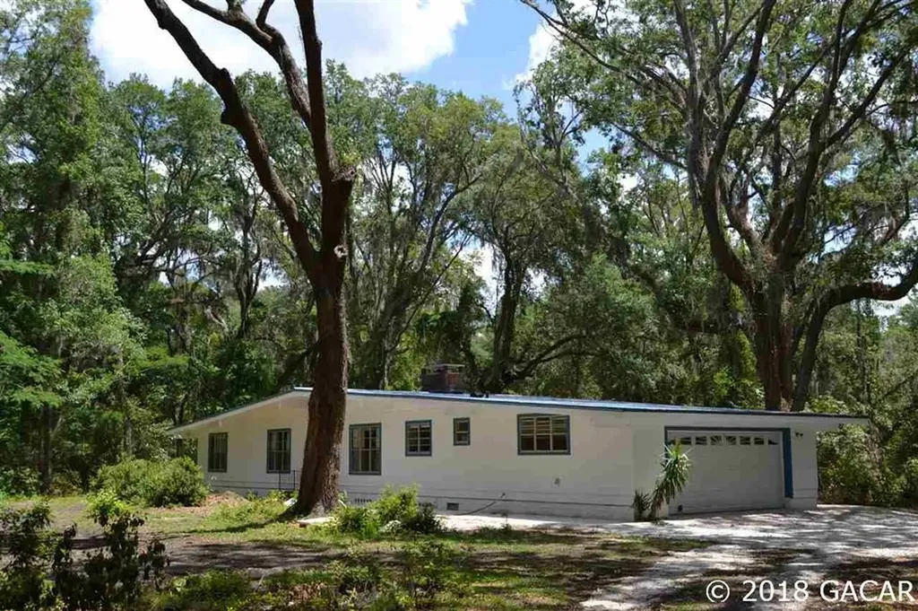 21519 NW 29th Terrace Brooker FL 32622