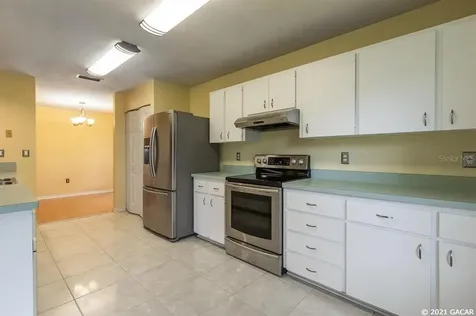 2438 NW 52nd Avenue Gainesville FL 32605