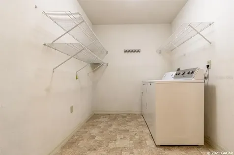 2438 NW 52nd Avenue Gainesville FL 32605