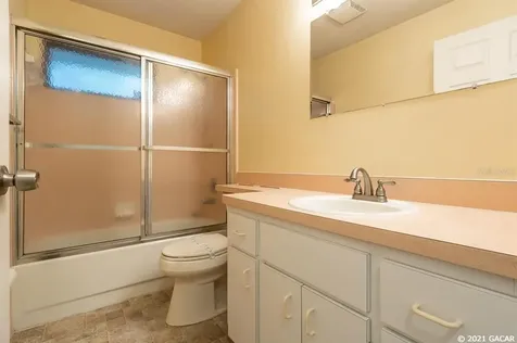 2438 NW 52nd Avenue Gainesville FL 32605