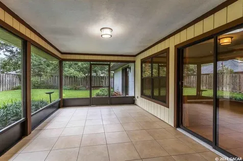 2438 NW 52nd Avenue Gainesville FL 32605