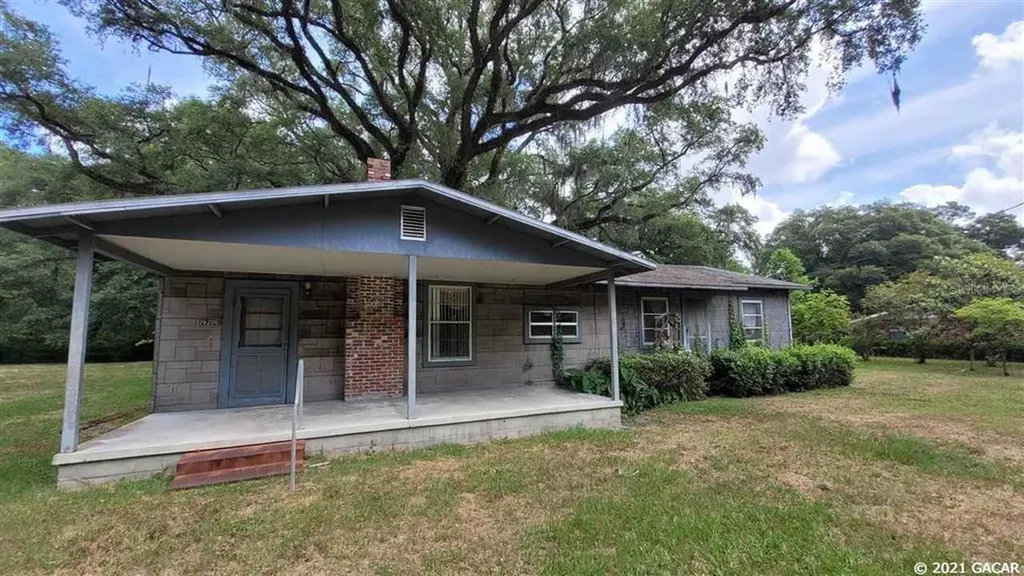 26206 W Newberry Road Newberry FL 32669