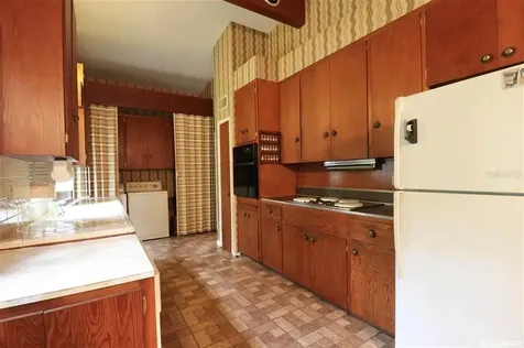 1319 NW 25th Terrace Gainesville FL 32605