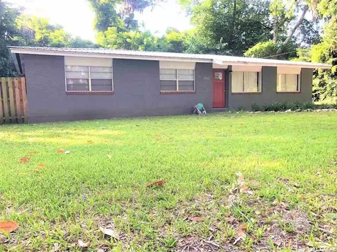 18723 NW 240th Street High Springs FL 32643