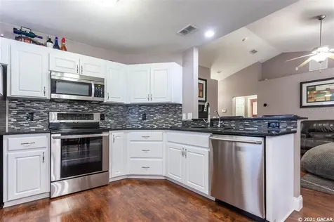 25676 NW 10th Avenue Newberry FL 32669