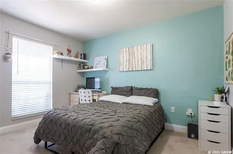 25676 NW 10th Avenue Newberry FL 32669