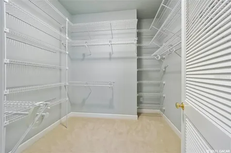 8713 SW 38th Avenue Gainesville FL 32608