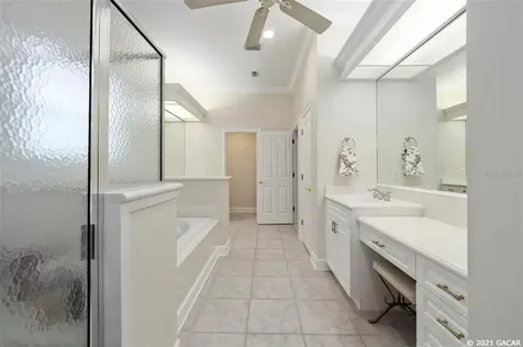 8713 SW 38th Avenue Gainesville FL 32608