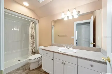 8713 SW 38th Avenue Gainesville FL 32608