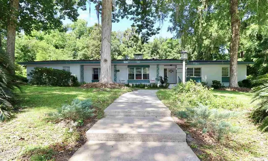 2000 NW 23rd Terrace Gainesville FL 32605