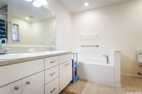 25714 SW 21st Place Newberry FL 32669