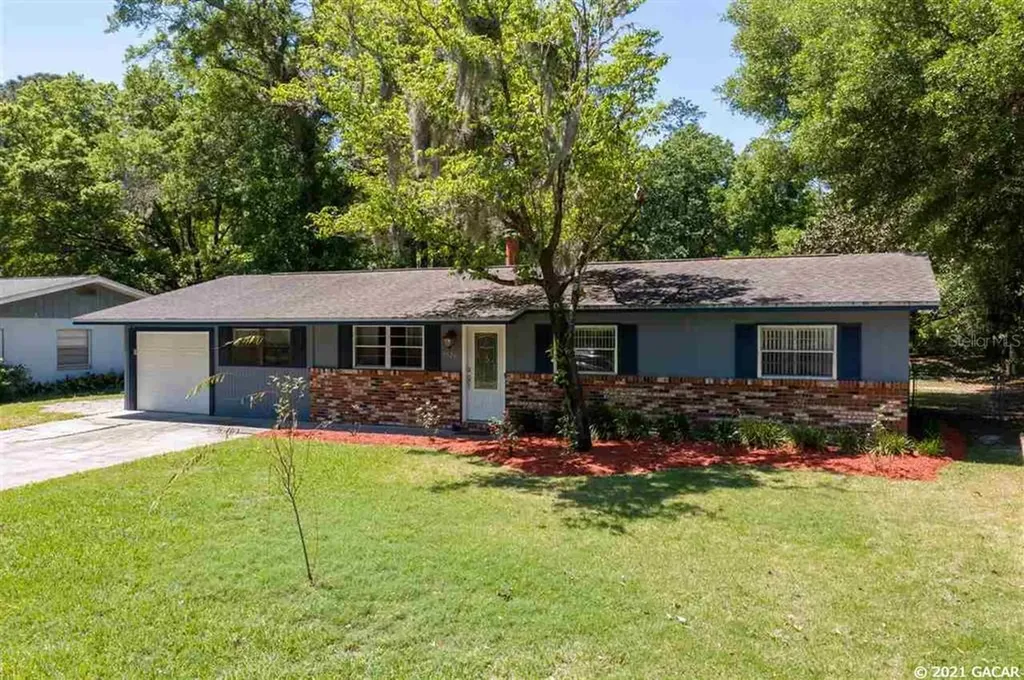 5526 NW 30th Terrace Gainesville FL 32653