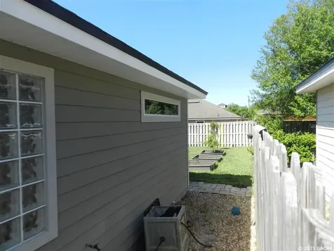 8152 NW 51st Street Gainesville FL 32653
